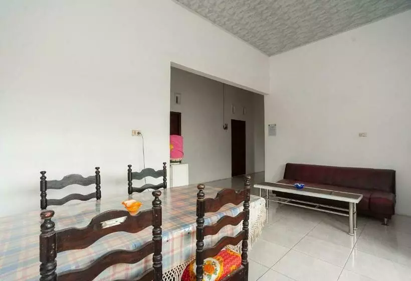 Hotelli Reddoorz Syariah @ Jalan Panglima Polim Lampung