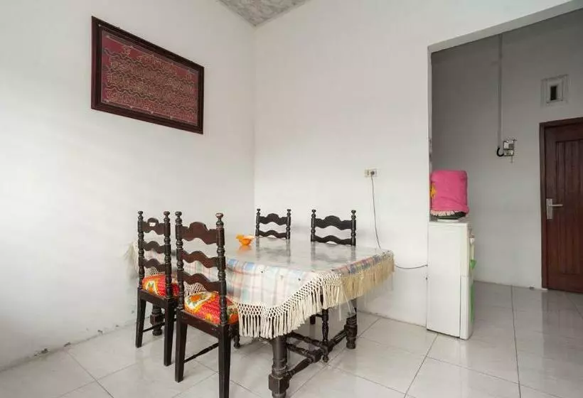 Hotelli Reddoorz Syariah @ Jalan Panglima Polim Lampung