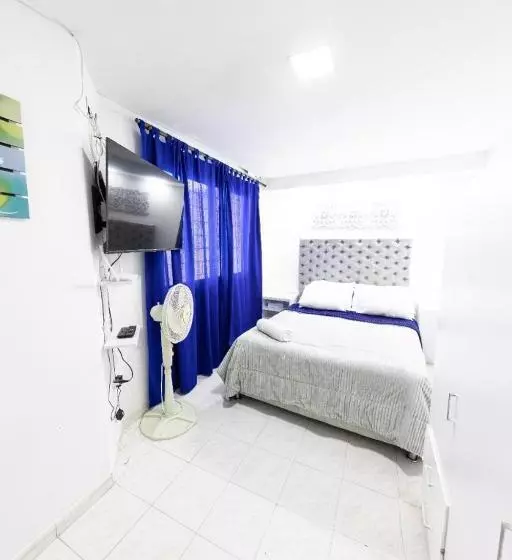 پانسیون Hostal Casa Dandy