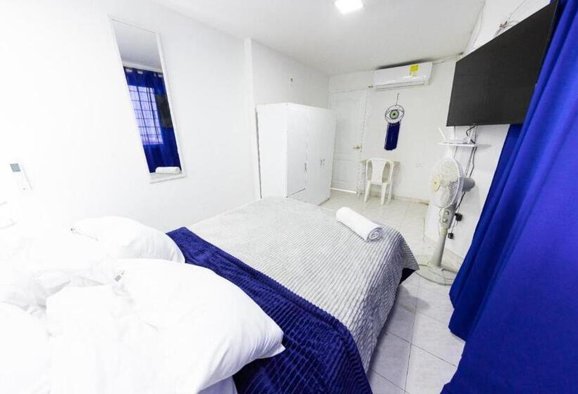 پانسیون Hostal Casa Dandy