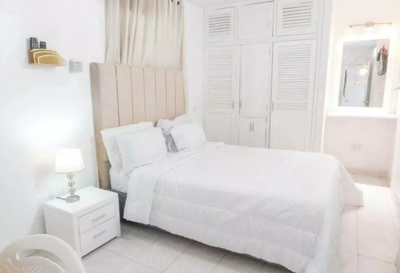 پانسیون Hostal Casa Dandy