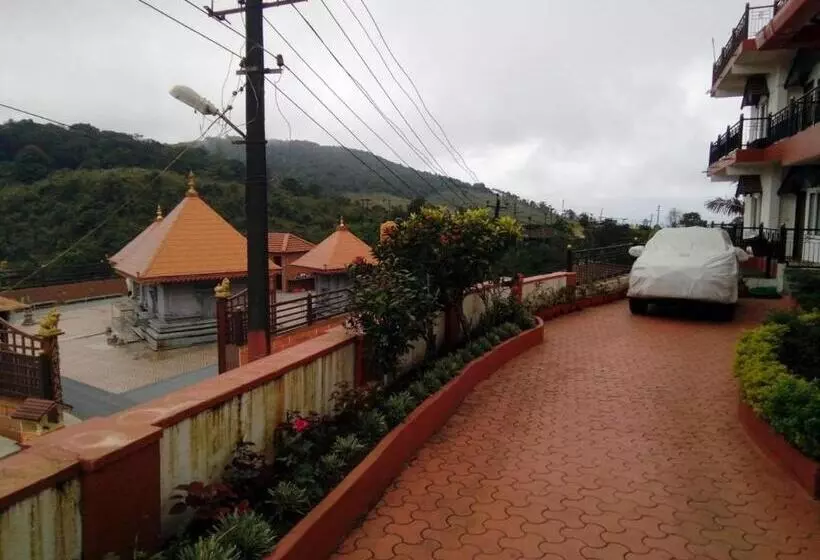 پانسیون Templevue Couplestay In Coorg Hill View Netflix Walkable To Convenience Store And Restaurants