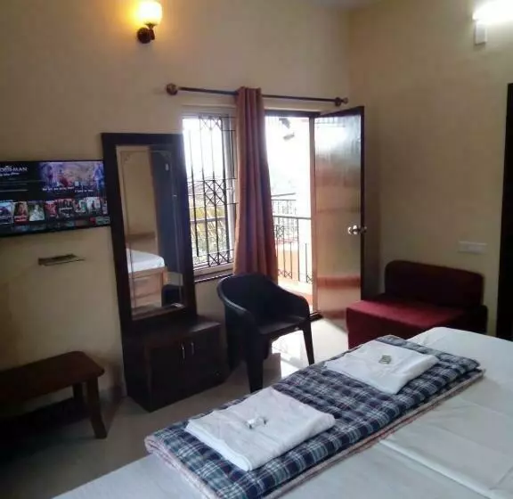 پانسیون Templevue Couplestay In Coorg Hill View Netflix Walkable To Convenience Store And Restaurants