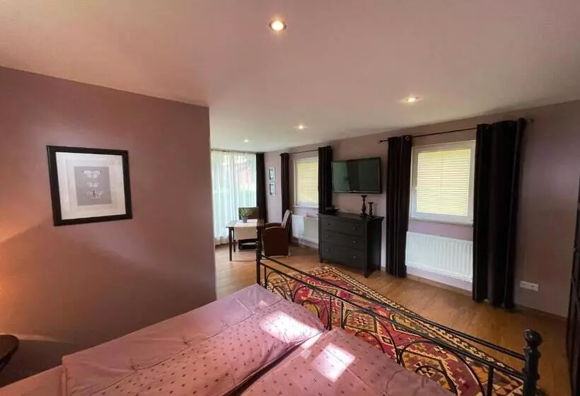 Majatalo Waldgasthaus Balsamine