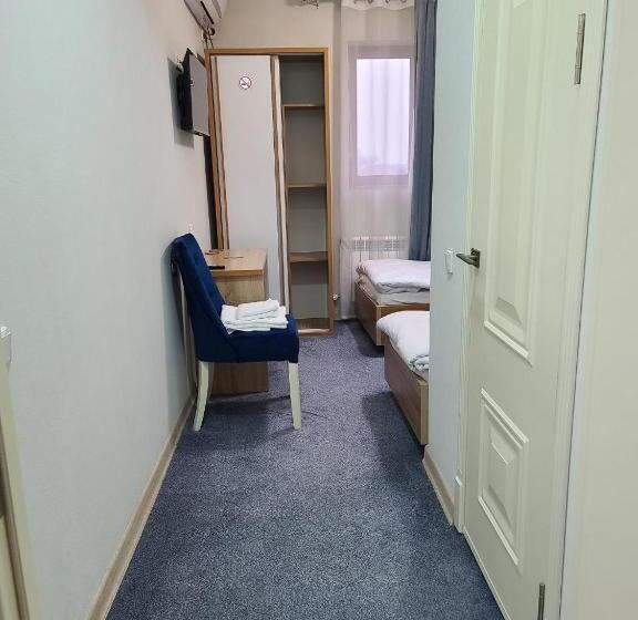 Bed and Breakfast Plus 1