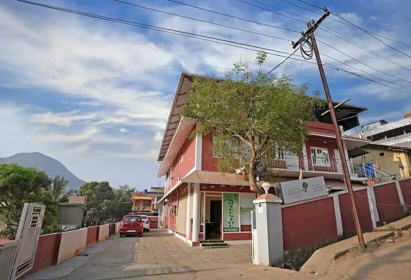 Hotelli Hillside Hideaway Gudalur