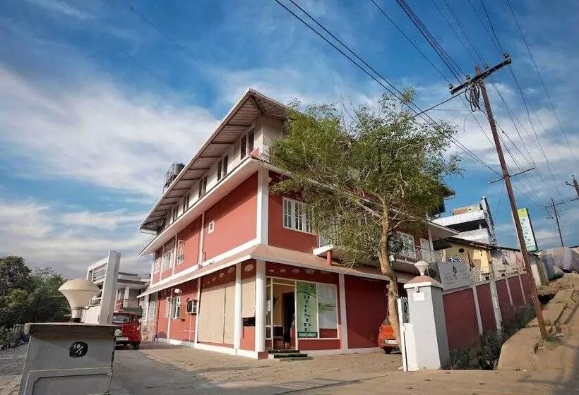 Hotelli Hillside Hideaway Gudalur