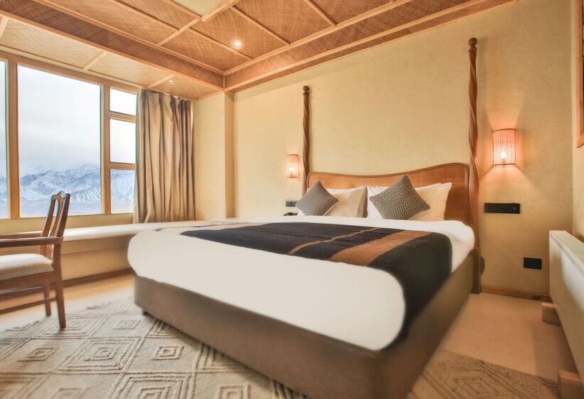 בית מלון כפרי Pal