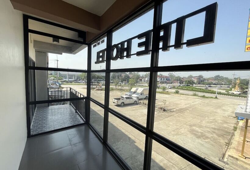 Life Hotel Rong Khun