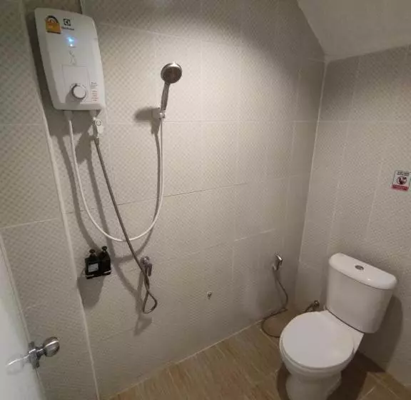 Life Hotel Rong Khun