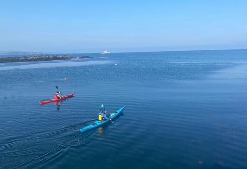 פנסיון Happy Hill