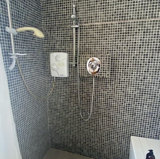 פנסיון Happy Hill