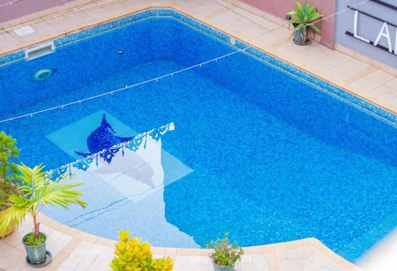 پانسیون L Address