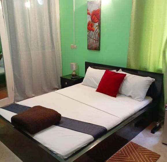 پانسیون L Address