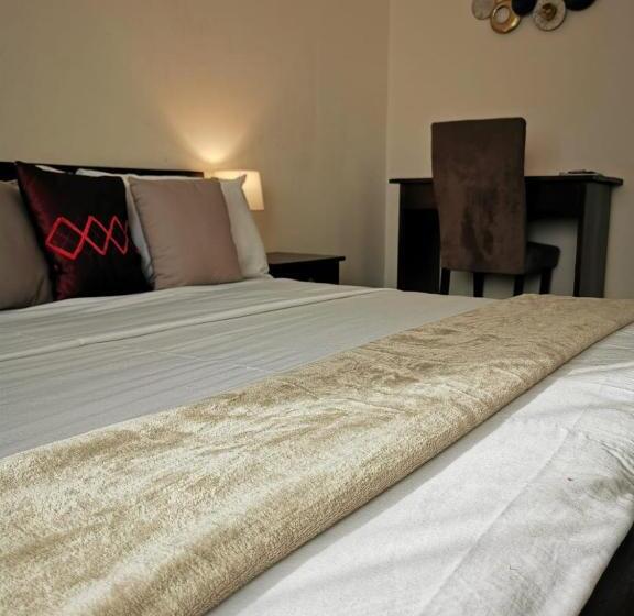 پانسیون L Address