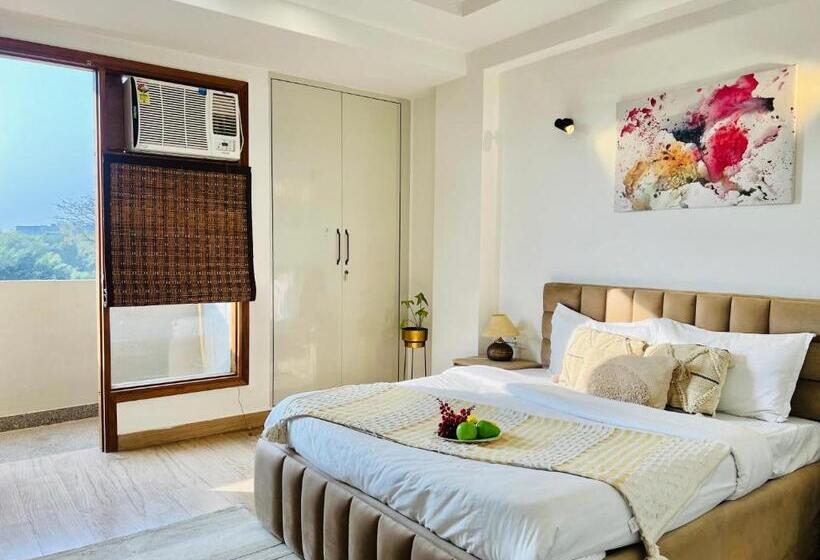 Bedchambers Serviced Apartments, Ardee City