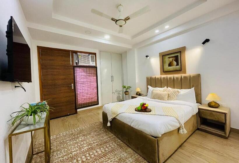 Bedchambers Serviced Apartments, Ardee City