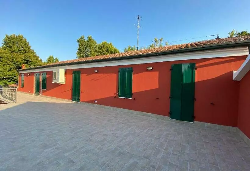 ペンション Ca Rossa