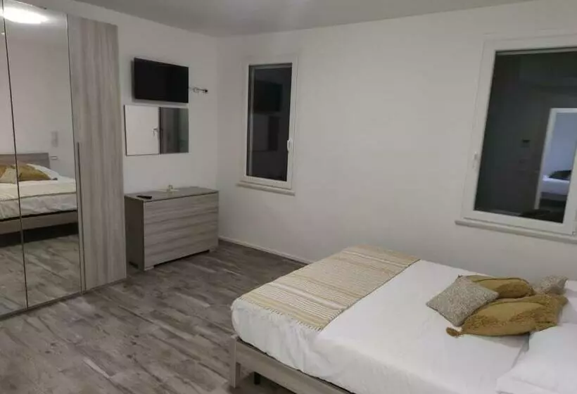 ペンション Ca Rossa