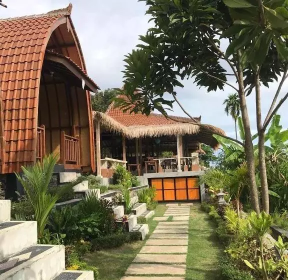 Majatalo The Green Ujung Villa