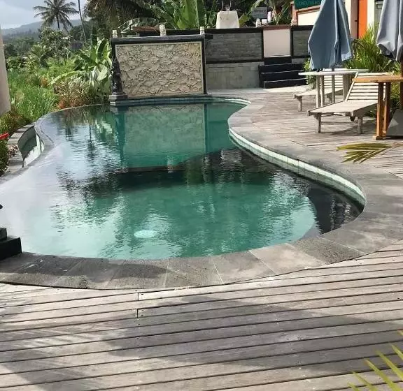 Majatalo The Green Ujung Villa