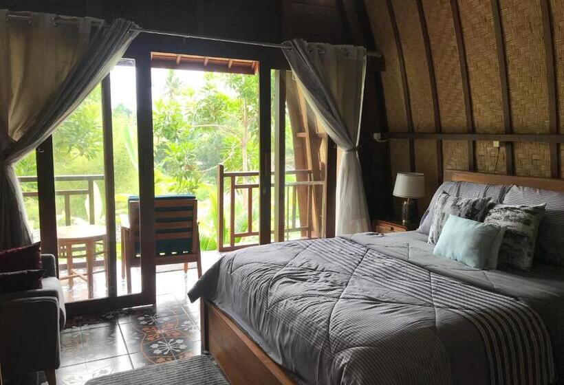 Пансион The Green Ujung Villa