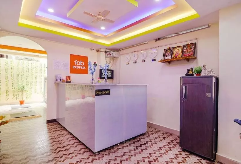 Hotelli Fabexpress Broholic Suites   Nr Jntu   Jawaharlal Nehru Technological University