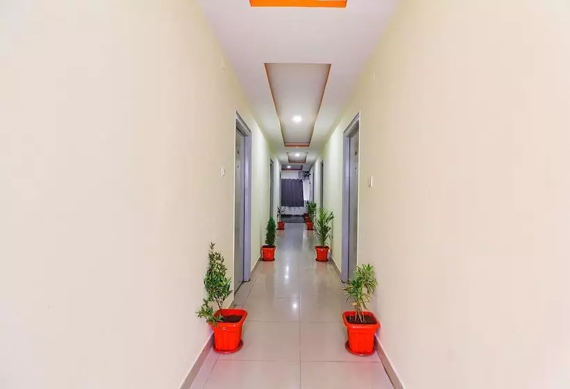 Hotelli Fabexpress Broholic Suites   Nr Jntu   Jawaharlal Nehru Technological University