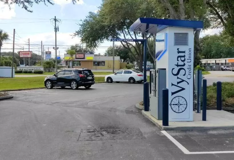 ペンション Roosevelt Inn