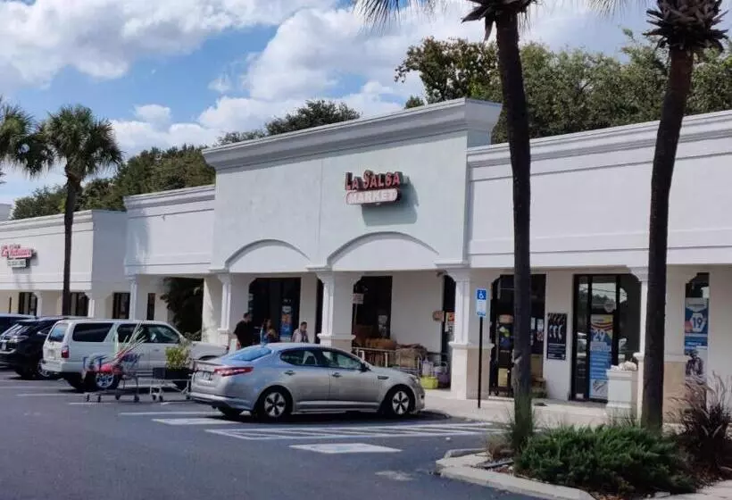 ペンション Roosevelt Inn