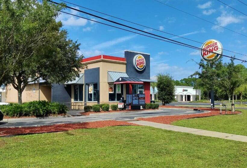 بنسيون Roosevelt Inn