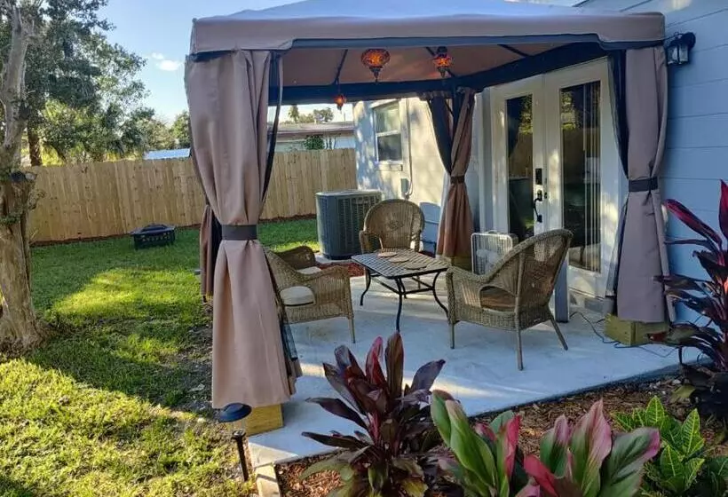 ペンション Roosevelt Inn