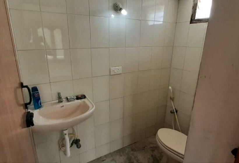 Aamiaismajoitus (B&B) Komorebi Home Stay