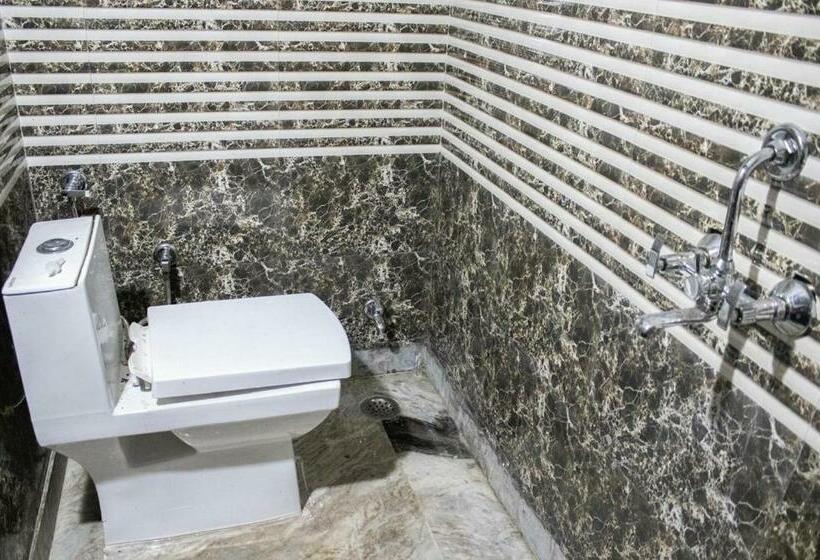 酒店 The Amar Villa By Wb Inn