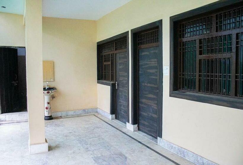 酒店 The Amar Villa By Wb Inn