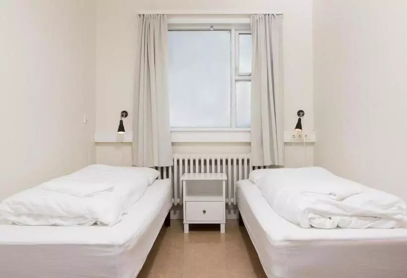 پانسیون Ljosafoss Lake Guest House
