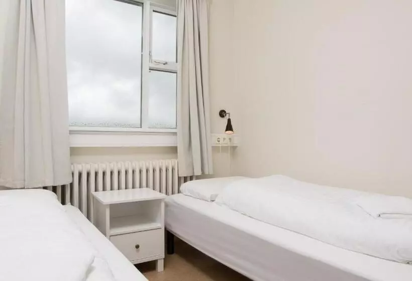 پانسیون Ljosafoss Lake Guest House