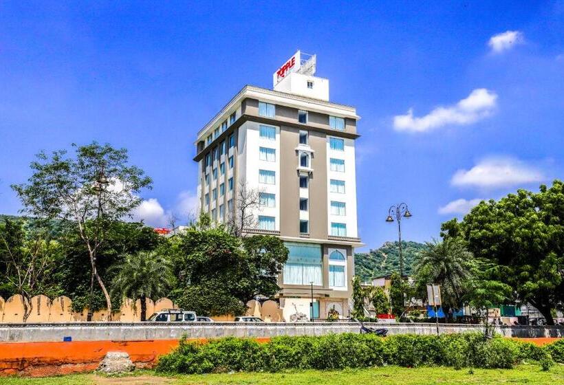 7 Apple Hotel Jal Mahal, Jaipur