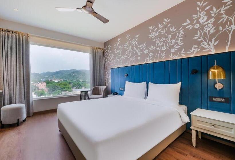 7 Apple Hotel Jal Mahal, Jaipur