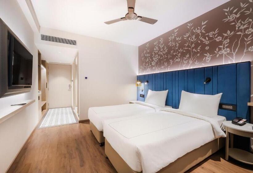 7 Apple Hotel Jal Mahal, Jaipur