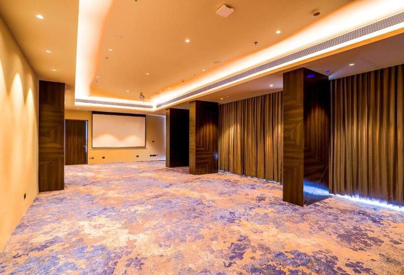 7 Apple Hotel Jal Mahal, Jaipur