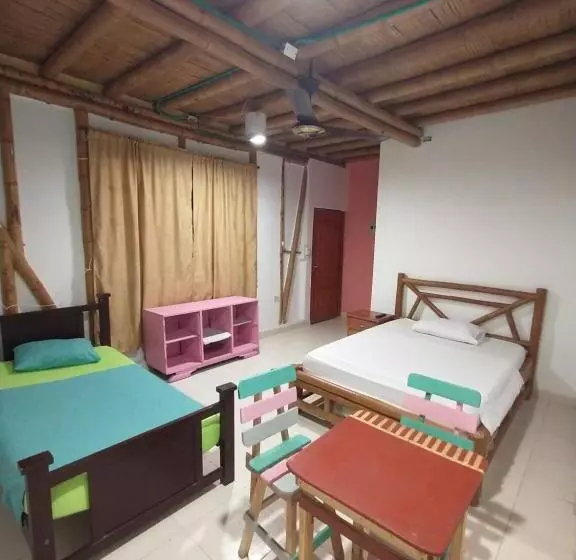 ベッドアンドブレックファースト Casa Mita Taganga