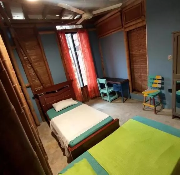 ベッドアンドブレックファースト Casa Mita Taganga