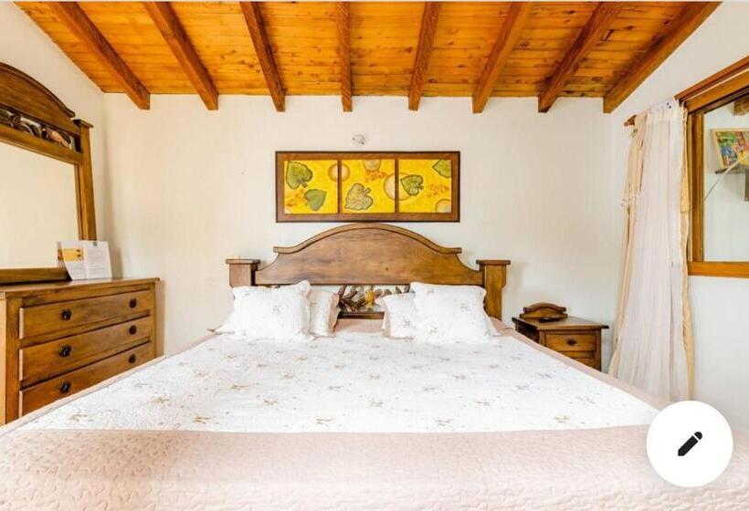 تختخواب و صبحانه Casa Pastora