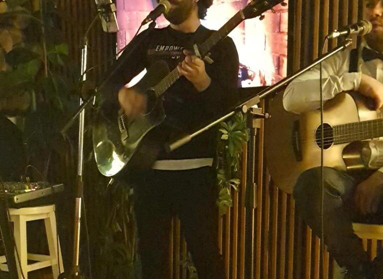 Beyazev Buti̇k Otel Maşuki̇ye