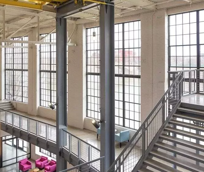 The Warehouse Hotel At Champion Mill