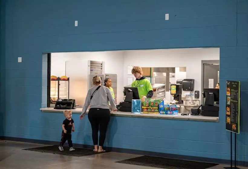 The Warehouse Hotel At Champion Mill