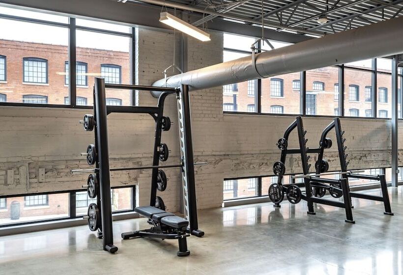 The Warehouse Hotel At Champion Mill