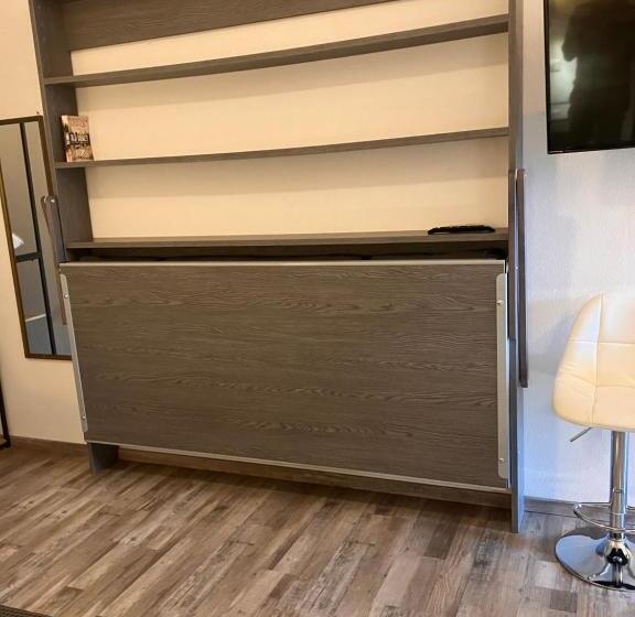 Pensjonat B&k Bed And Kitchen