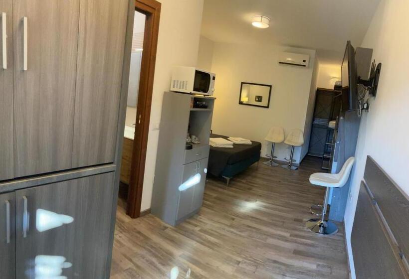 Pensjonat B&k Bed And Kitchen